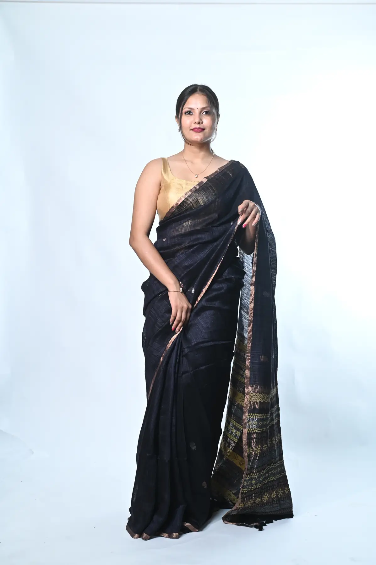 Handloom matka silk needle work saree