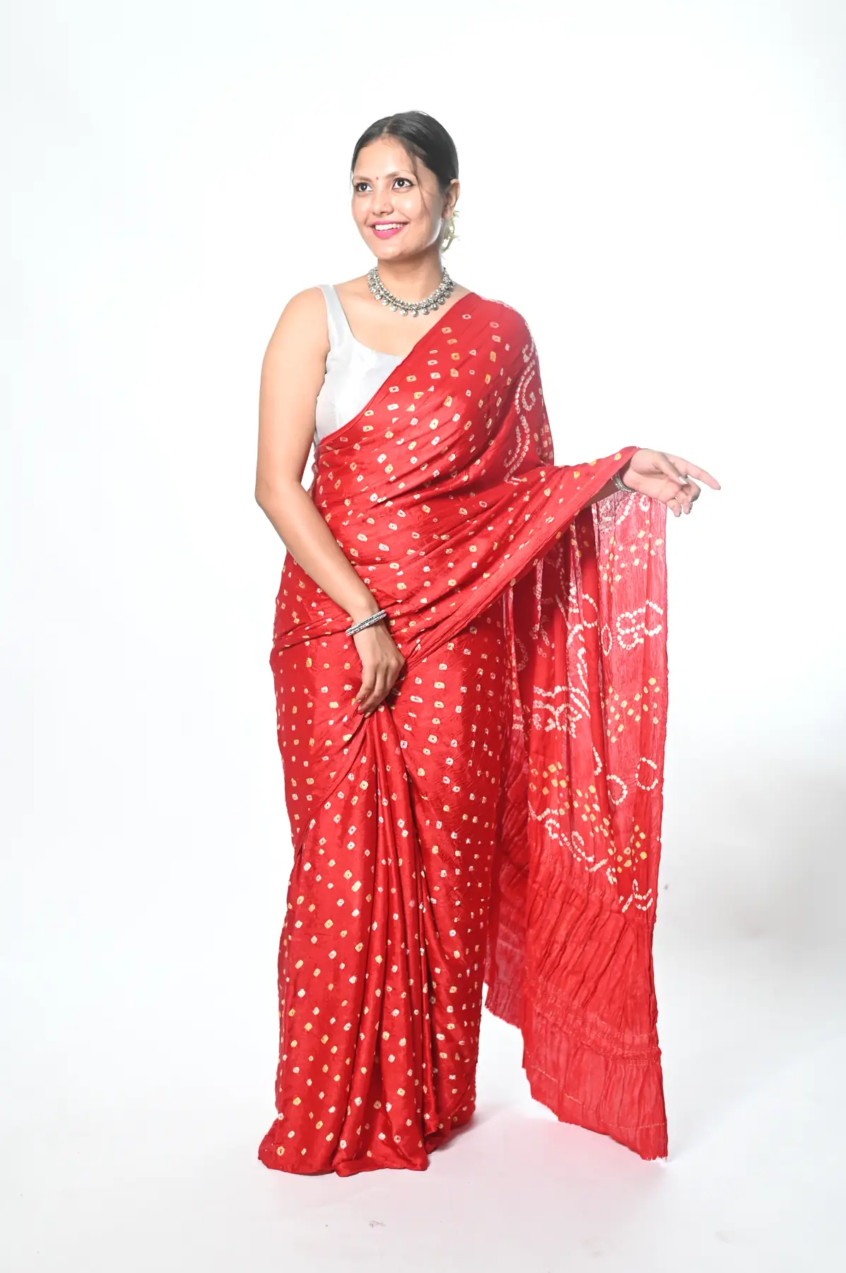modal silk hand bandhni Red saree